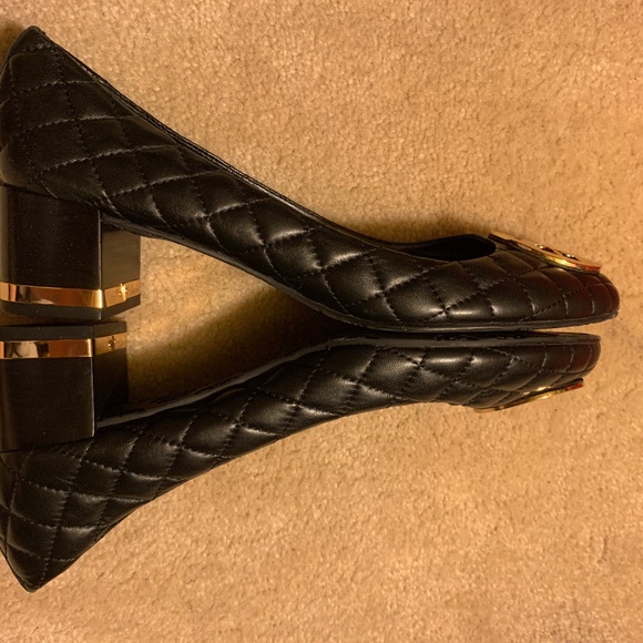 Tory Burch Maggie Black Quilted Pumps - Size 11 - Picture 7 of 13